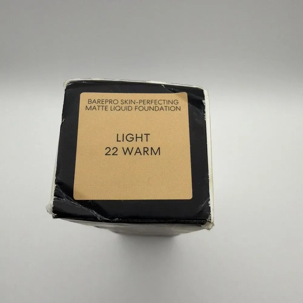 bareMinerals BAREPRO 24HR MATTE FOUNDATION SPF 20 light 22 warm (Matte) 1 Oz